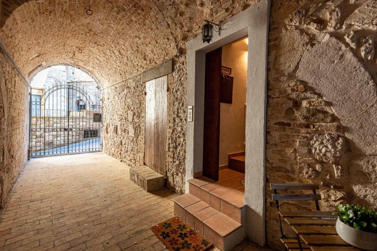 Апартаменти La Casa Dell'Artista Ассізі Екстер'єр фото